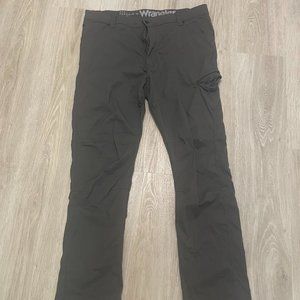 Wrangler ATG Pants 38x32
